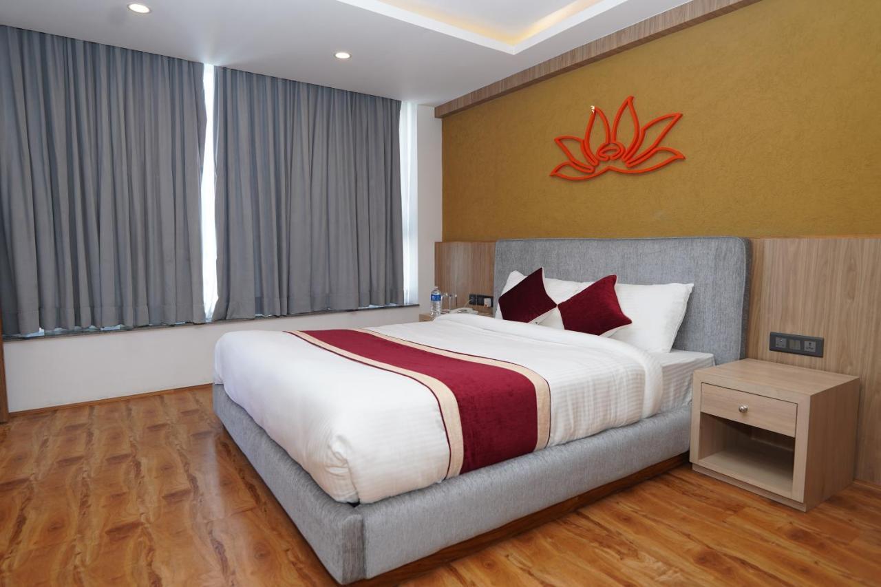 Lotus Club Boutique Hotel Katmandu Eksteriør billede