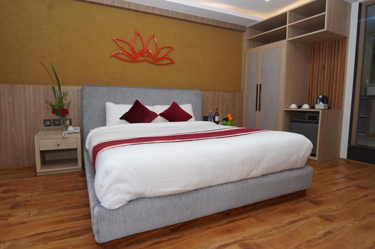 Lotus Club Boutique Hotel Katmandu Eksteriør billede