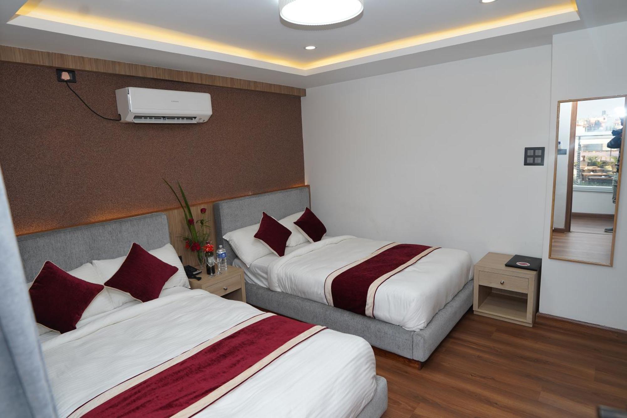 Lotus Club Boutique Hotel Katmandu Eksteriør billede